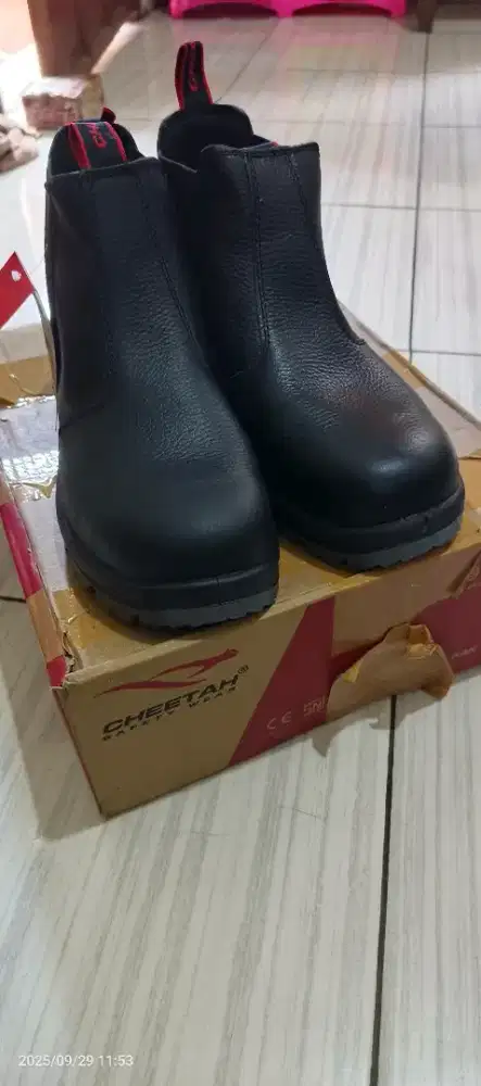 SEPATU SAFETY CHEETAH ORI