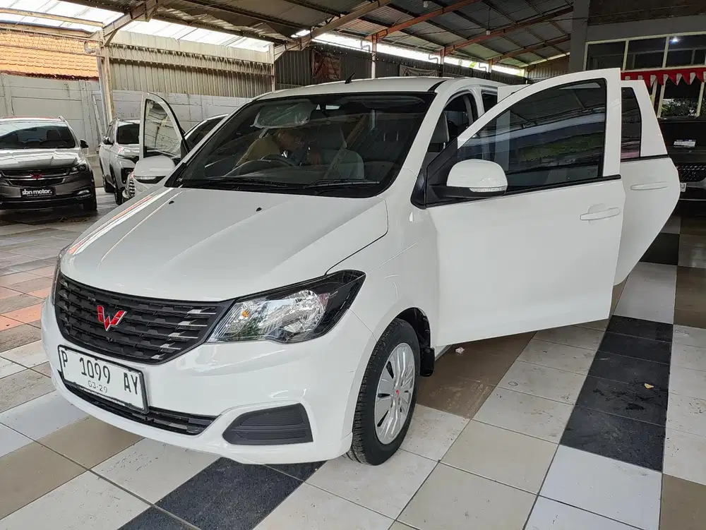 Wuling Confero 2023 Bensin