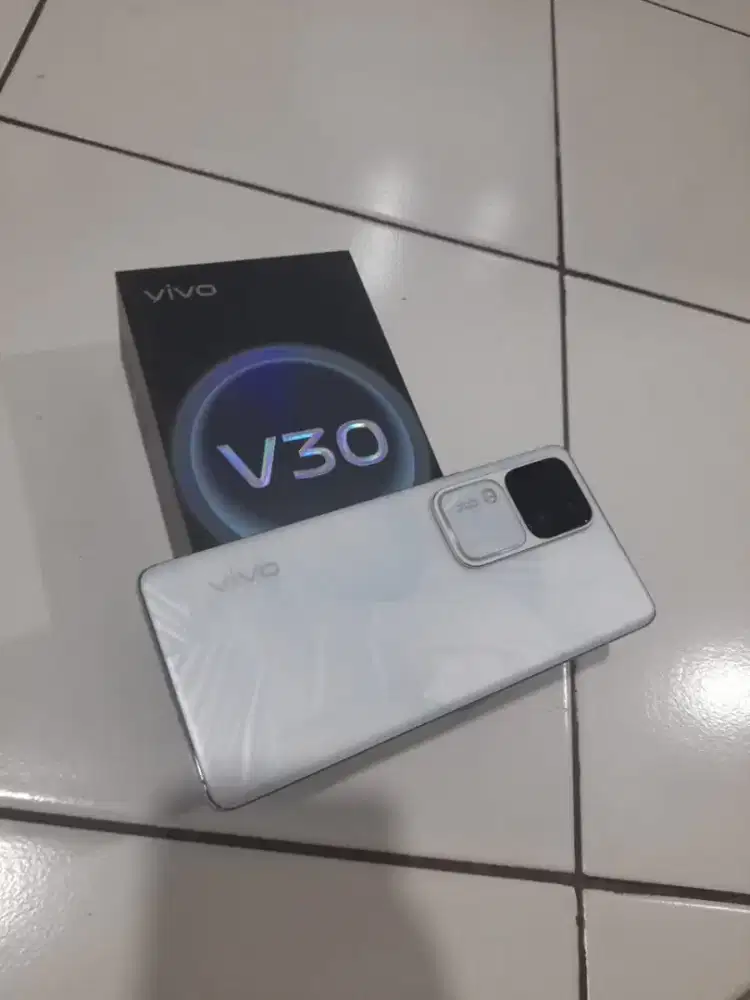 Vivo v30 8/256 no minus sama sekali