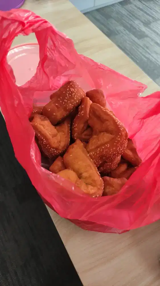 Pengasuh anak anak