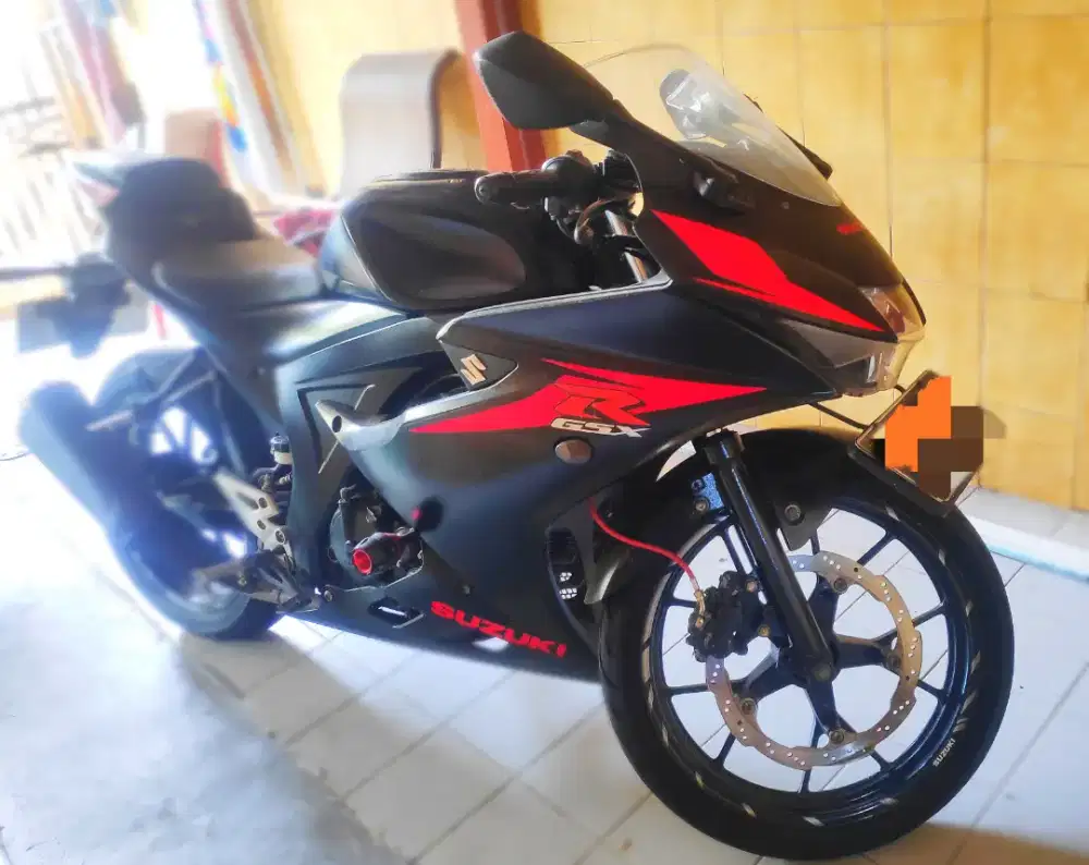 Suzuki GSX-R150 2017 – Sporty, Kencang, dan Gagah!
