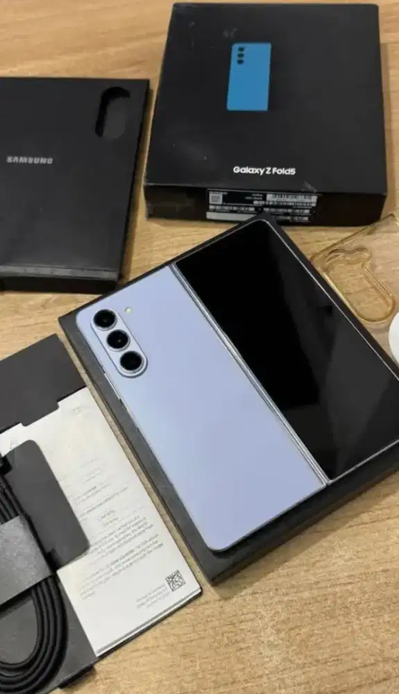 Samsung z fold 5 12/512GB fullset like new