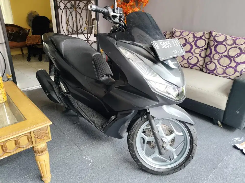 Honda PCX 160 cbs tahun 2021
