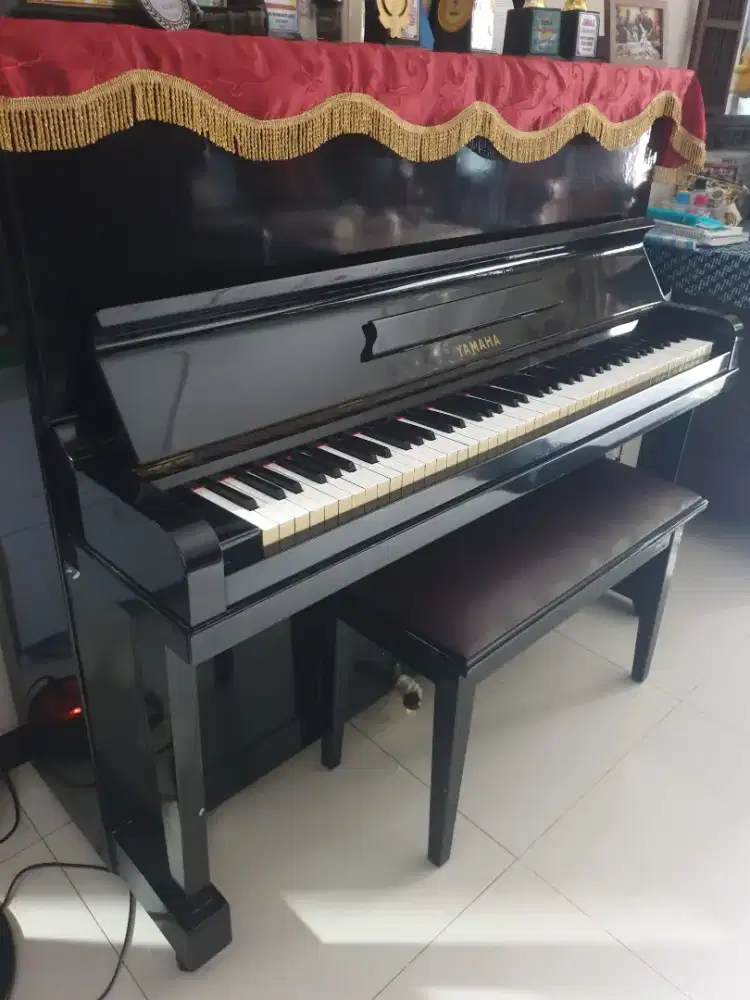 Pianno klasik U2 series Nippon Gakki