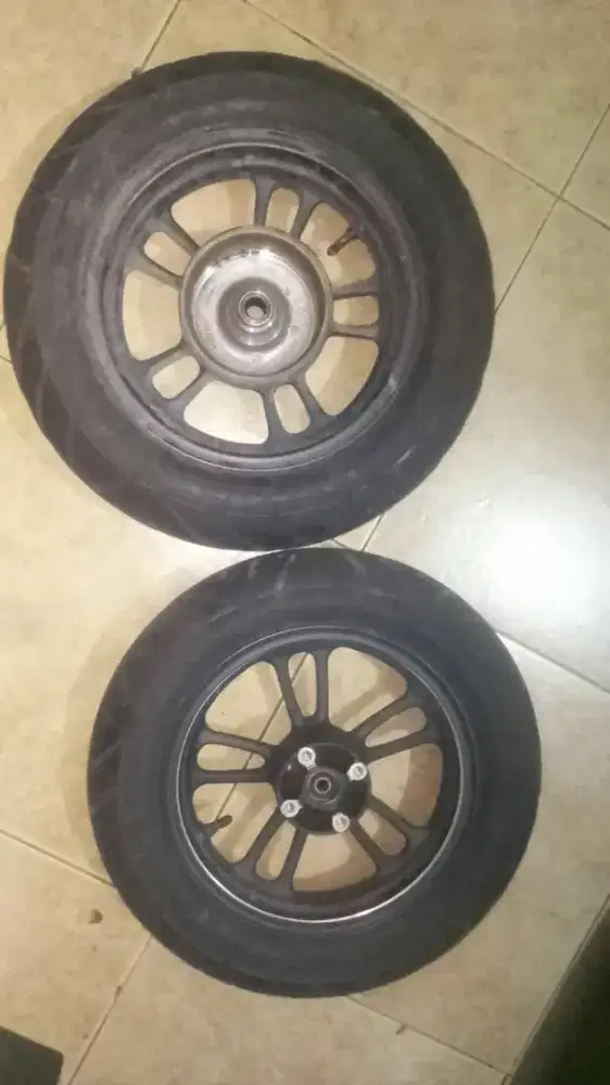 Velg motor scoopy