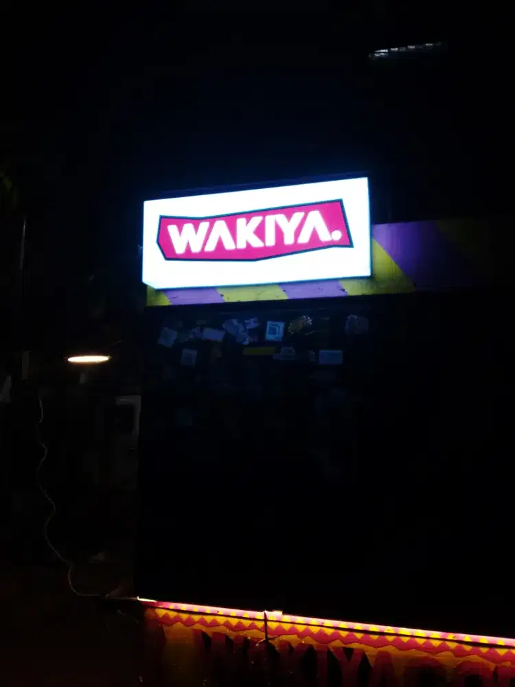 Neonbox akrilik castem