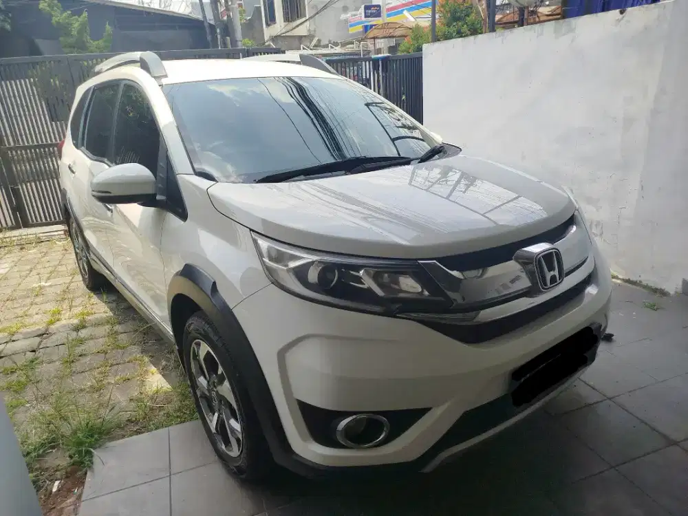 (CASH) low km BRV E AT 2016 kondisi sgt baik