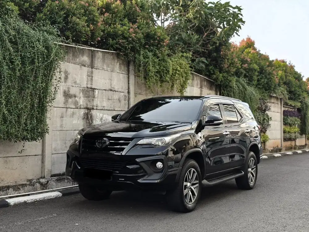 Toyota Fortuner VRZ 2.4