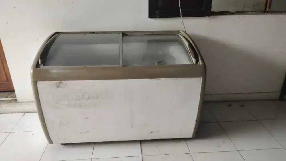 Freezer box 300liter, ex cafe