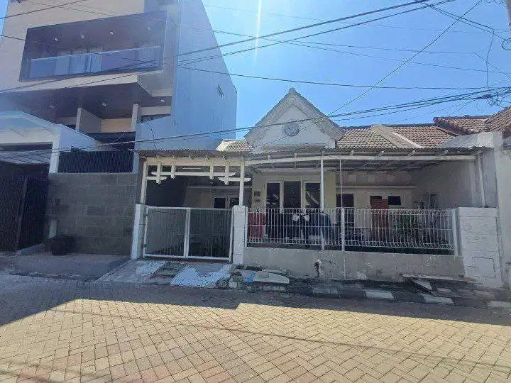 Dijual Rumah Mulyosari 1.8 M siap huni