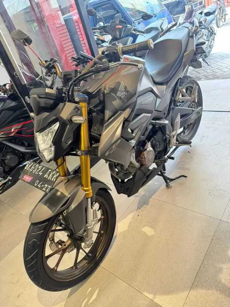Honda New CB 150R V4 SE 2022 Grey  CB 150 R CC CB150 Abu Abu Baru Dop