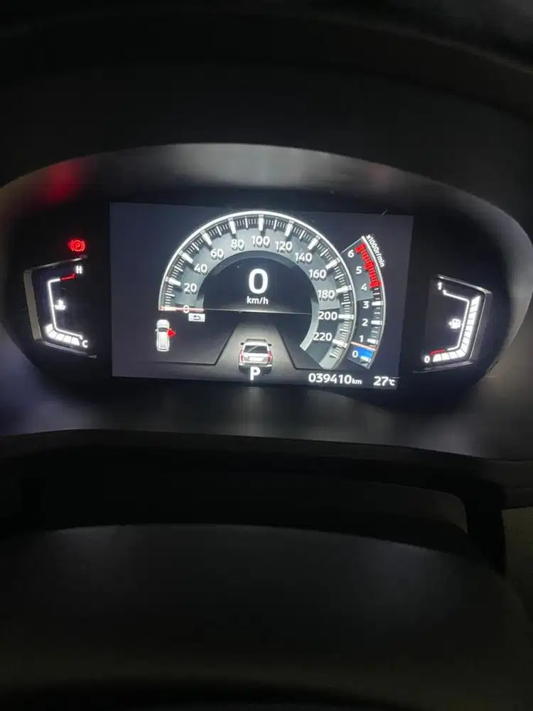 Pajero sport dakar 4x2 tahun 2022