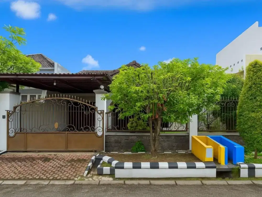 Rumah Dharmahusada Indah Timur STRATEGIS