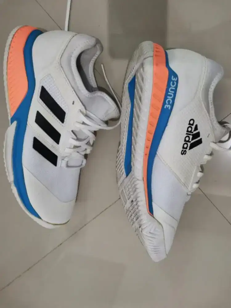 SEPATU ADIDAS BOUNCE ORIGINAL