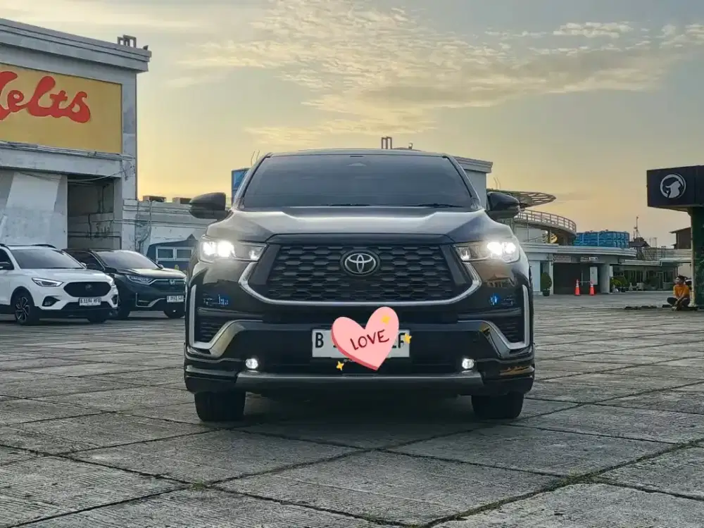 TOYOTA KIJANG INNOVA ZENIX Q TSS MODELLIS5TA HYBRID 2.0 AT 2023/KM39RB