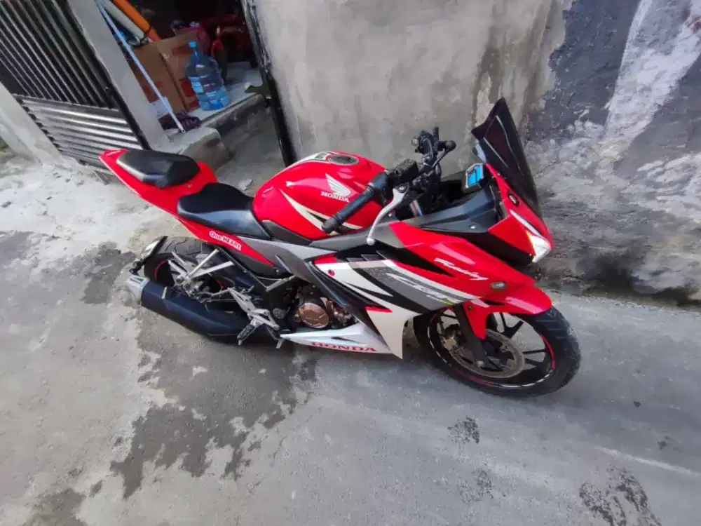CBR 150R K45G 2017 Merah
