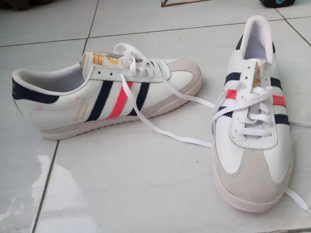 Sepatu Adidas sneaker,running, futsal