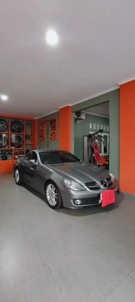 Mercedes-Benz SLK 200 AMG