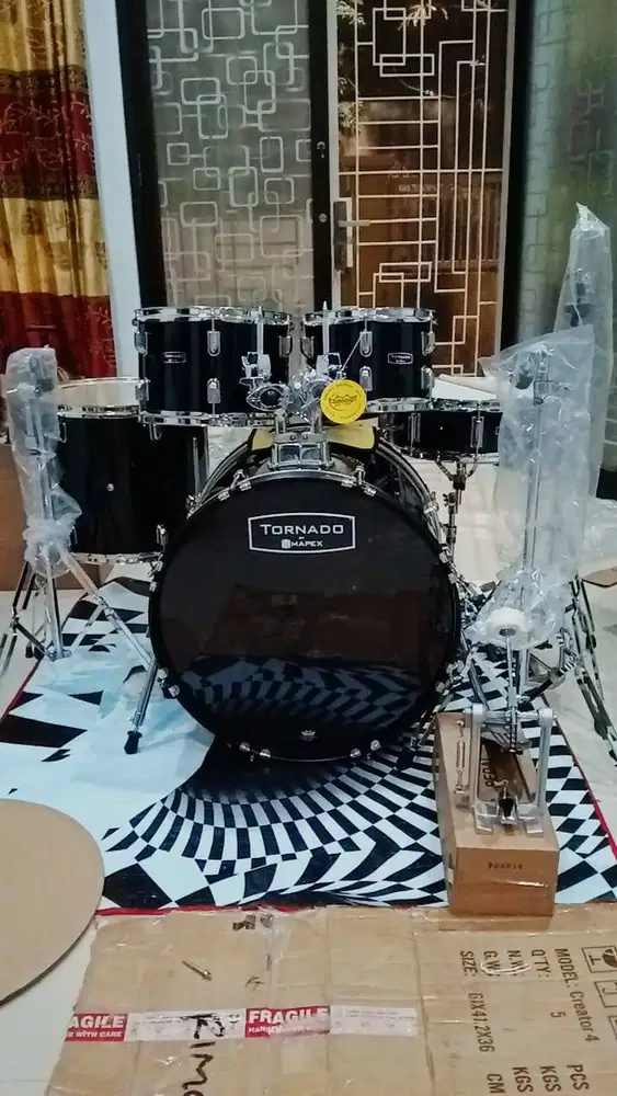 DIJUAL DRUM AKUSTIK merk MAPEX TORNADO