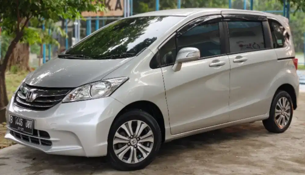 Honda Freed PSD pintu sleding door otomatis kiri dan kanan Th 2012