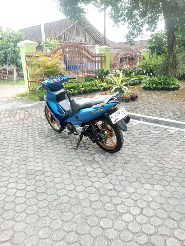 Kawasaki ZX 130