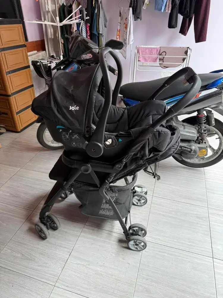 Stroller dan Carseet JOIE