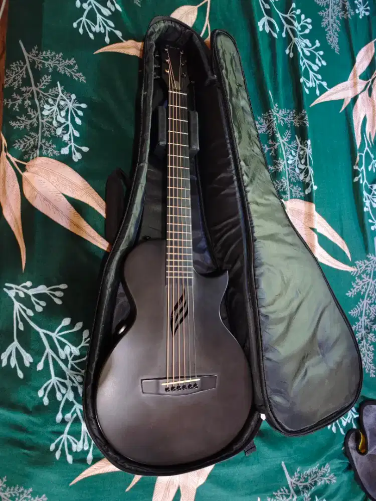 Gitar Akustik Elektrik Enya Nova Go Sp1 Carbon Fiber