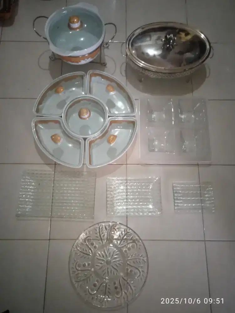 Piring prasmanan 1 set