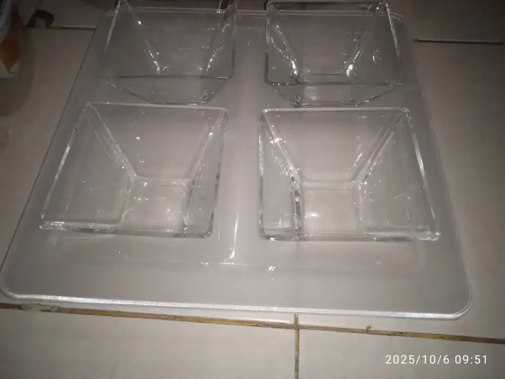 Piring crystal prasmanan
