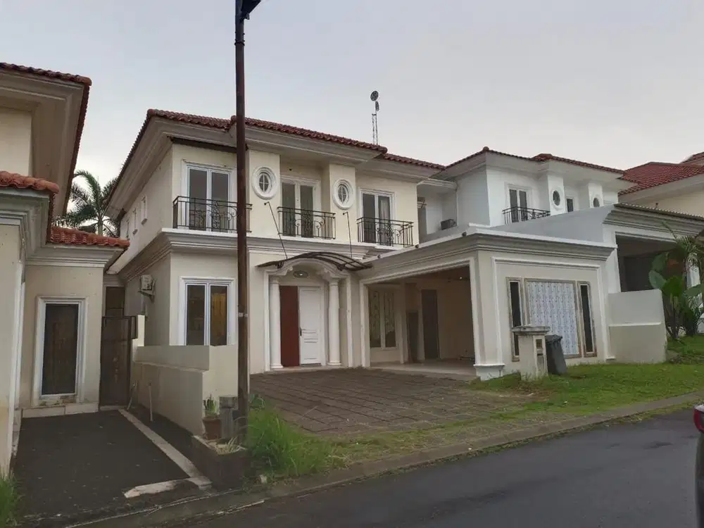 Rumah Cluster Central Park Kota Wisata