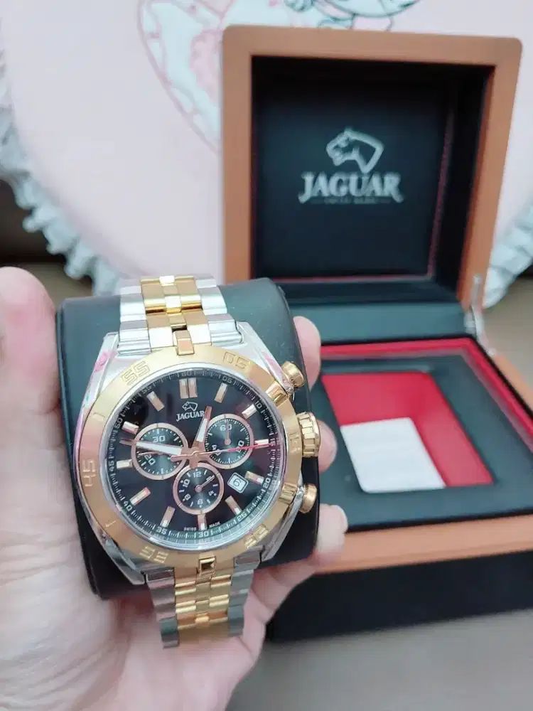 Jam tangan JAGUAR J856