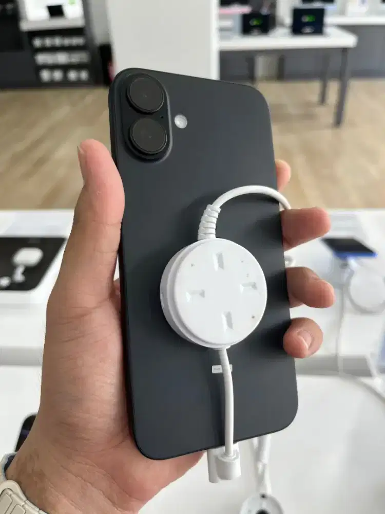 Promo Cicilan iPhone 16 Plus Spesial Bunga 0%