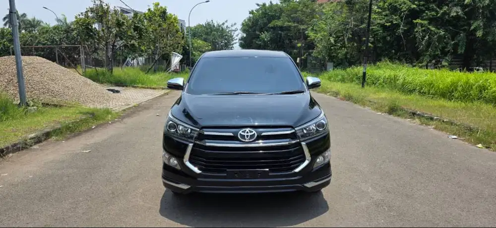 Toyota Innova Venturer 2021