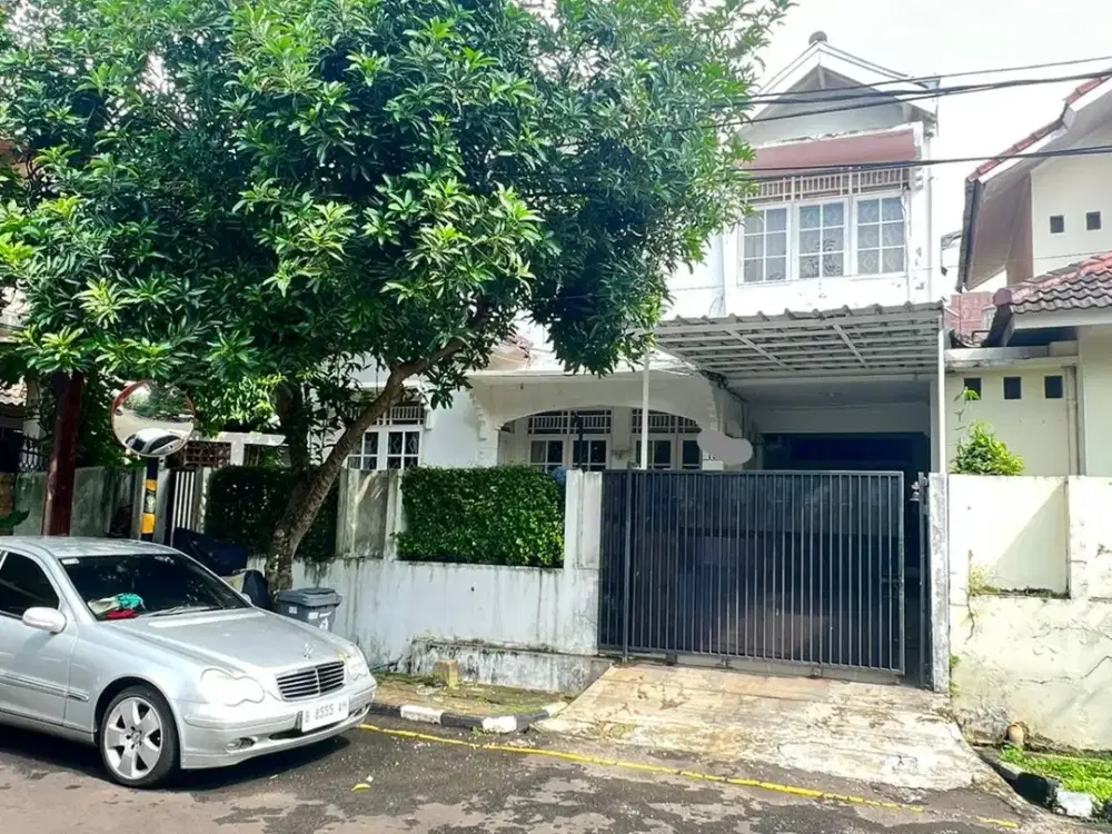 Rumah Semi Furnished di Bintaro Jakarta Selatan