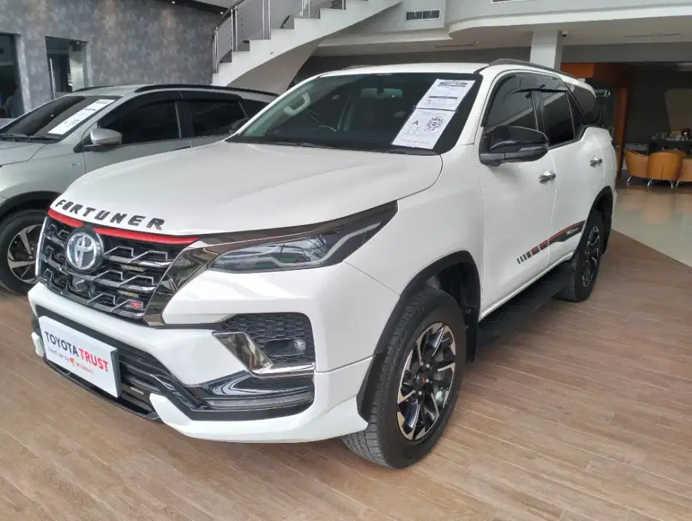 TOYOTA FORTUNER 2.4 VRZ TRD AT THN 2021