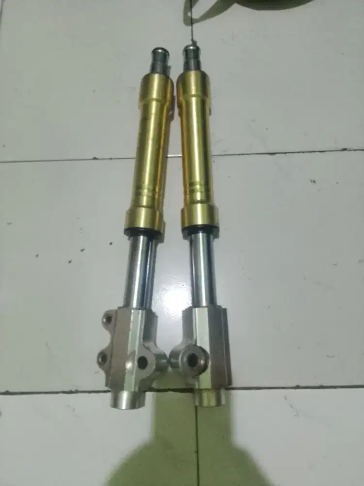 Sok depan usd vario beat