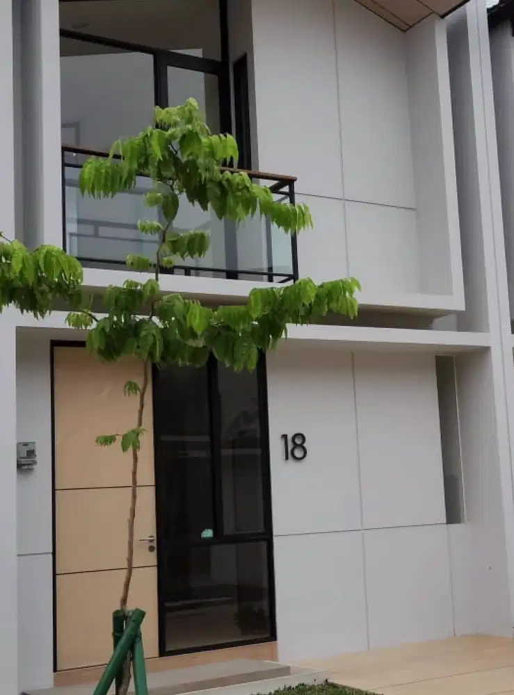 DIJUAL Rumah Cendana Cove Lippo Karawaci Central - Semi Furnished