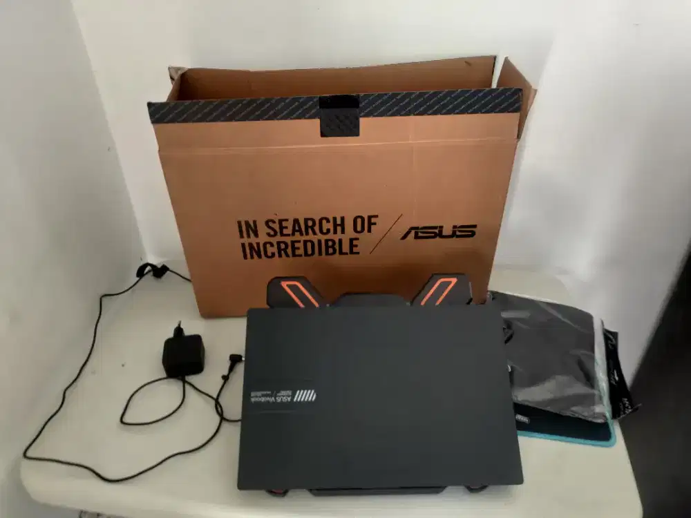 JUAL ASUS VIVOBOOK RYZEN 5 AMD 7520U - BEKASI SELATAN