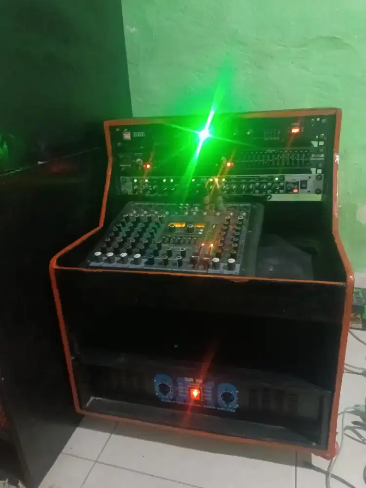 Sound ruang tamu