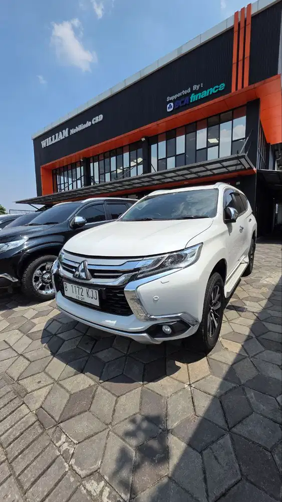 Mitsubishi Pajero Sport Dakar 2.4L A/T 2017