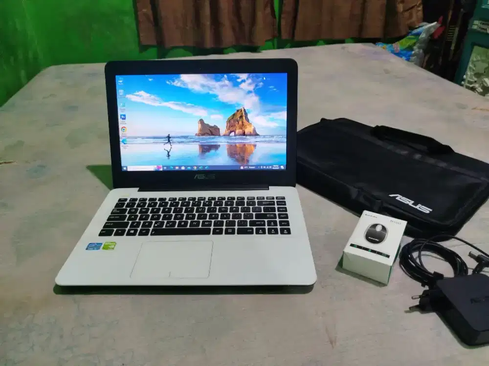 Laptop Asus X455L Dobel Vga