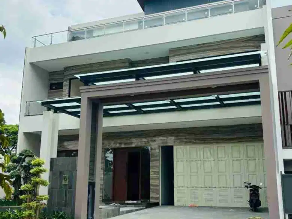 Dijual Brand New Home Citraland Baru Gress di Bukit Golf Internasional 3 lantai marmer Luxury