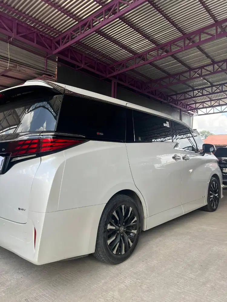 toyota alphard autometic 2023 akhir