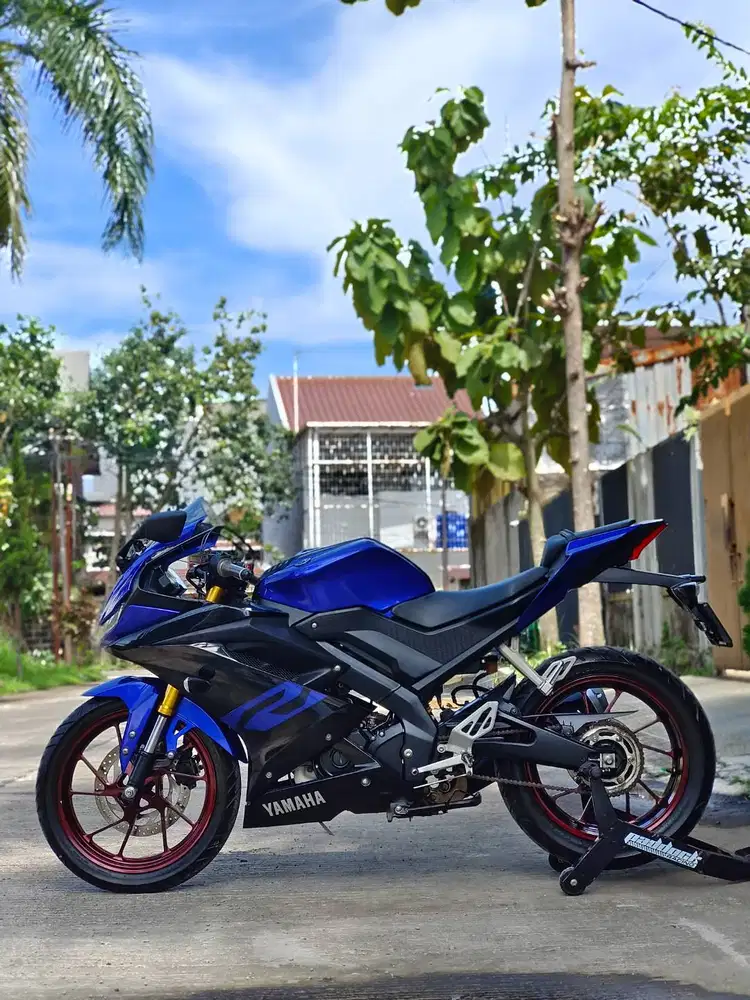 YAMAHA R15 V3 BLUE RACE 2019 KM LOW SUPER GRES