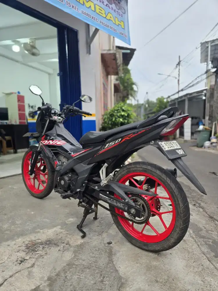 DP MINIM 500 CASH KREDIT HONDA SONIC 150 R THN 2021 PAJAK IDUP