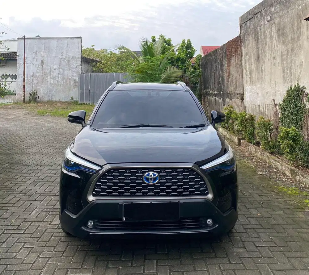 Toyota Corolla Cros 1.8 Hybrid AT 2021