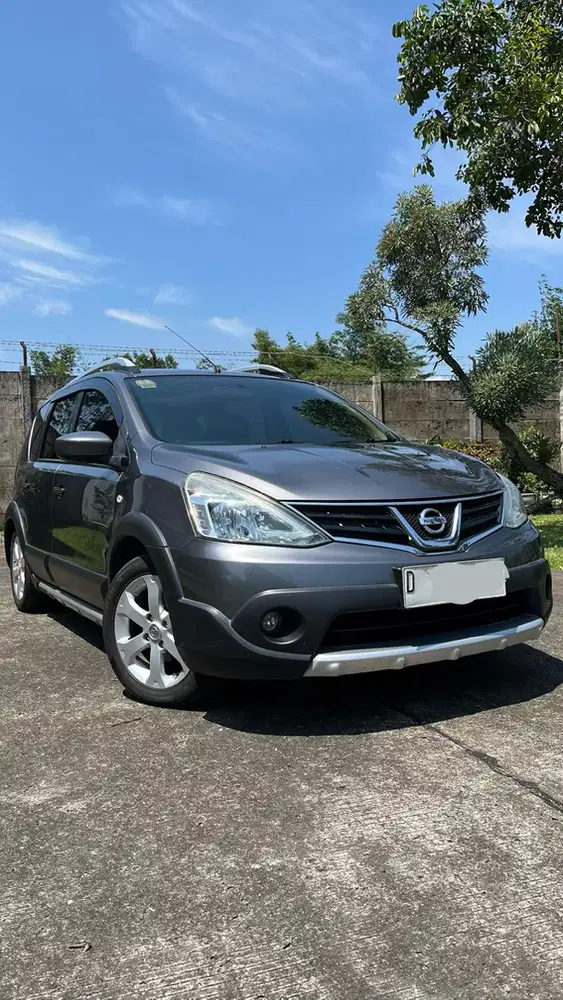 Nissan Livina 2014 Bensin