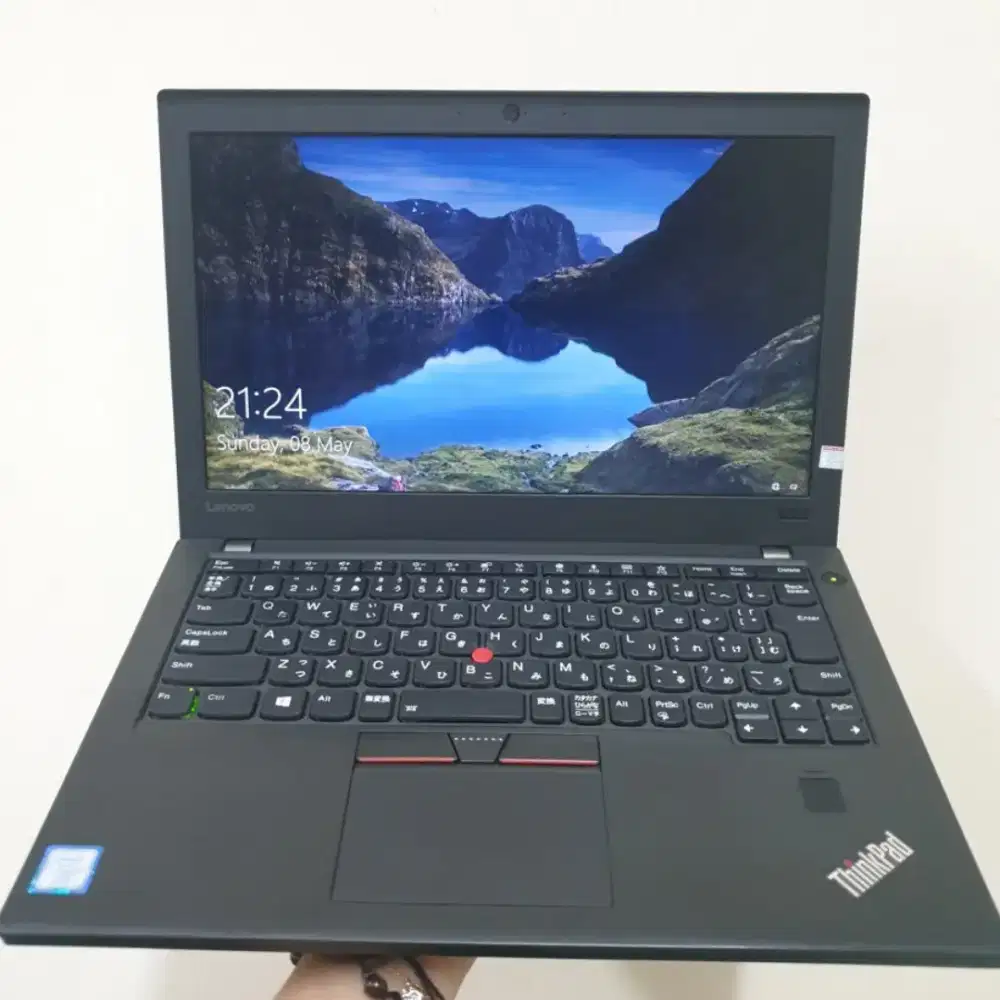 Dijual Cepat Laptop Lenovo Thinkpad X270 Ram16 Gb Core i 5 SSD 256 GB