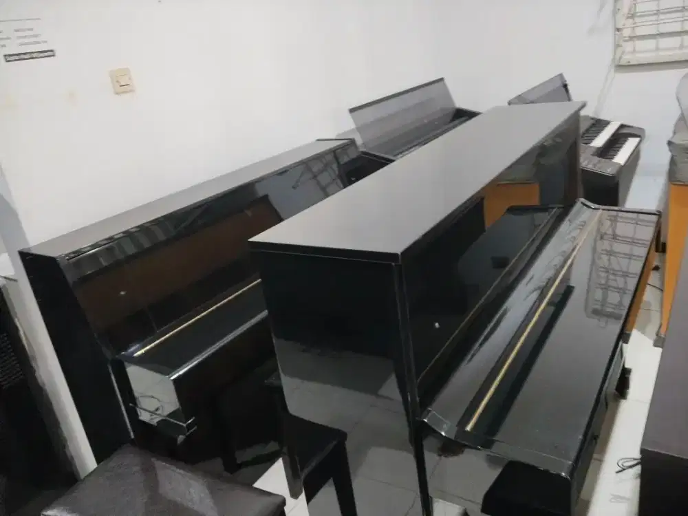 Dijual Piano Akustik
