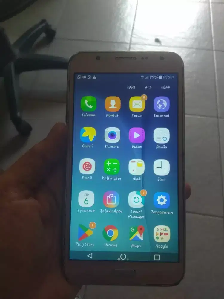 Samsung J7 sm j700f